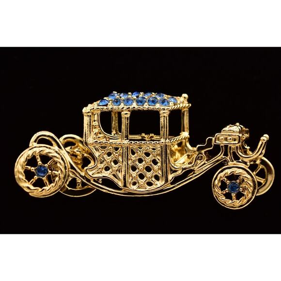 Danecraft Vintage Car Pin Brooch Crystal Classic Antique Show Gold NOS BinA18 - Picture 1 of 12